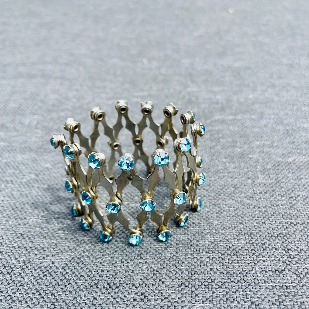 Vintage 1950s Expandable Chignon Hair Bun Cage‎ Silver Tone Blue Rhinestones